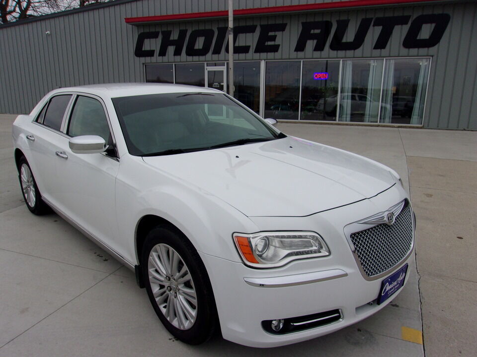 2013 Chrysler 300  - Choice Auto